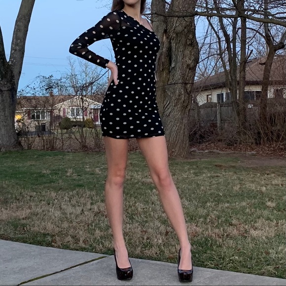 Sexy NWOT Black & White Polka Dot Dress - Picture 6 of 9